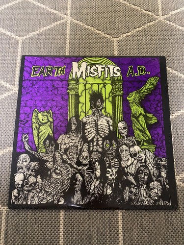 Misfits earth wolfs - misfits, –